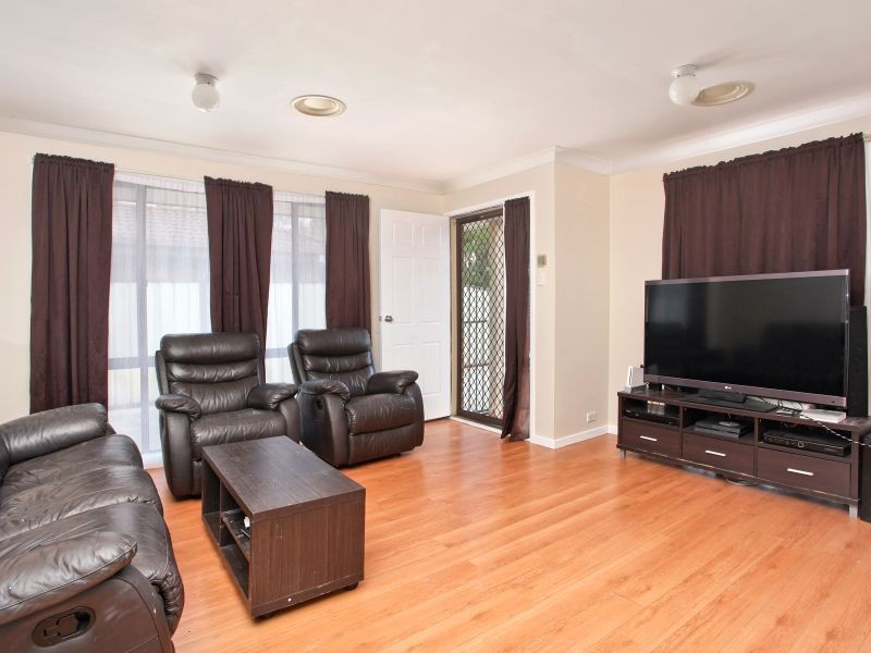 22 Sally Place, Glendenning NSW 2761