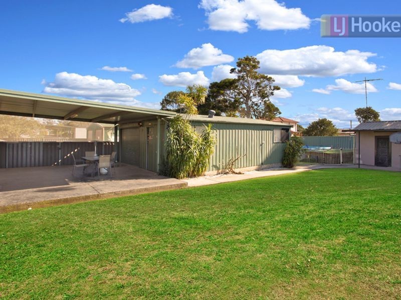 121 Carpenter Street, Colyton NSW 2760
