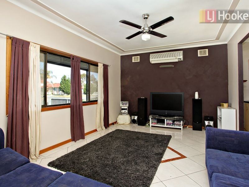 121 Carpenter Street, Colyton NSW 2760