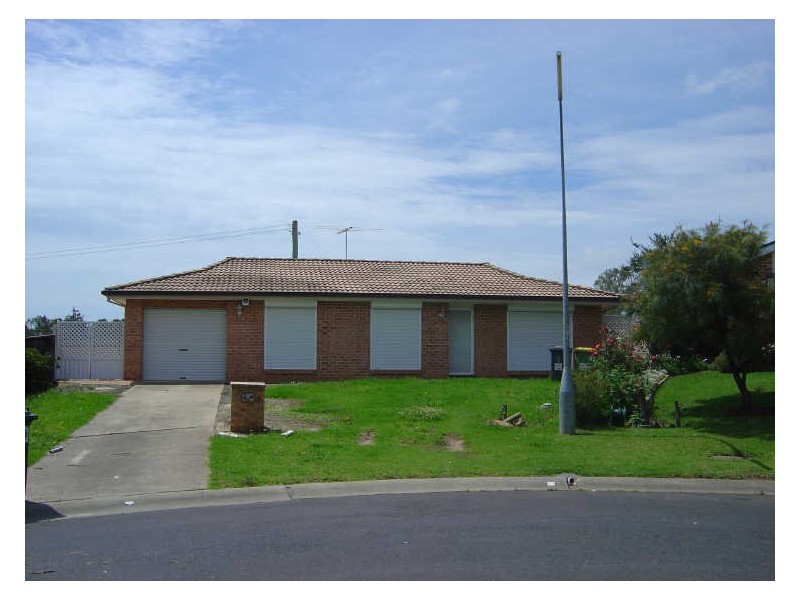 6 Nambucca Place, Claremont Meadows NSW 2747