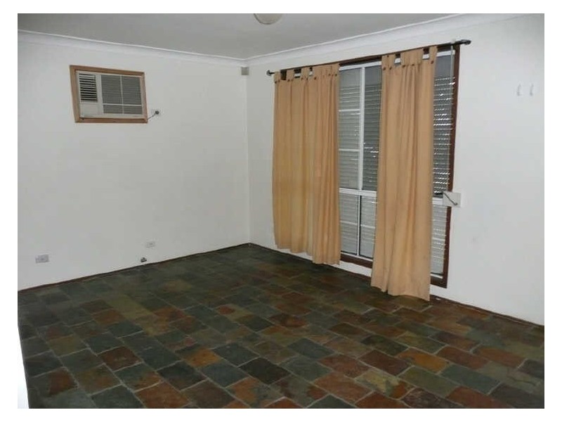 6 Nambucca Place, Claremont Meadows NSW 2747