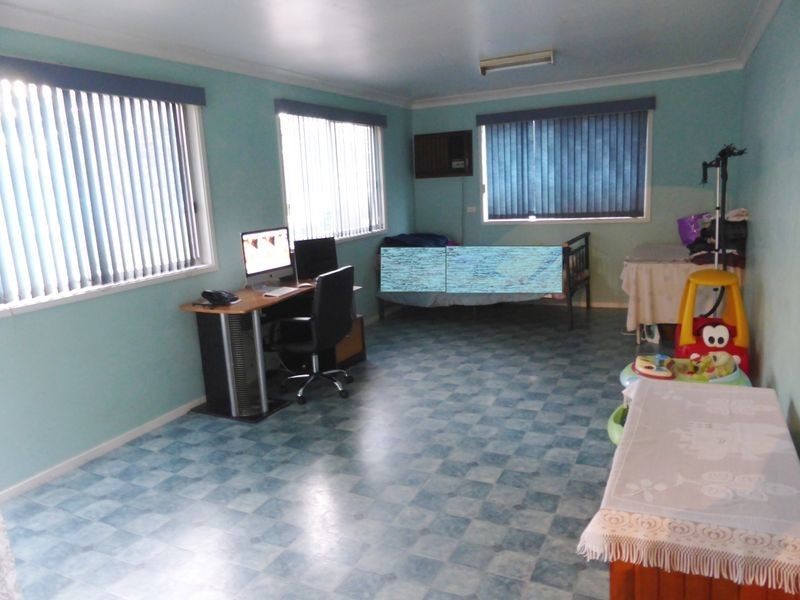 22 Kista Dan Avenue, Tregear NSW 2770