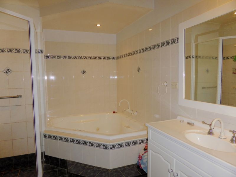 28 Jackaranda Road, St Marys North NSW 2760