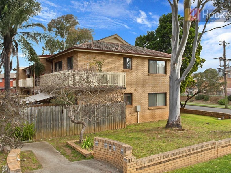 8/68 Putland Street, St Marys NSW 2760