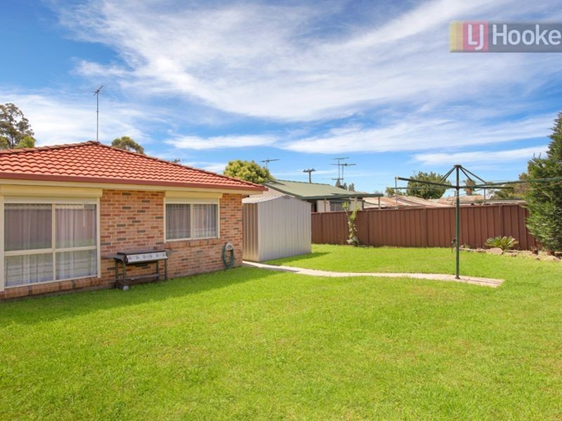 27 Kalang Avenue, St Marys NSW 2760