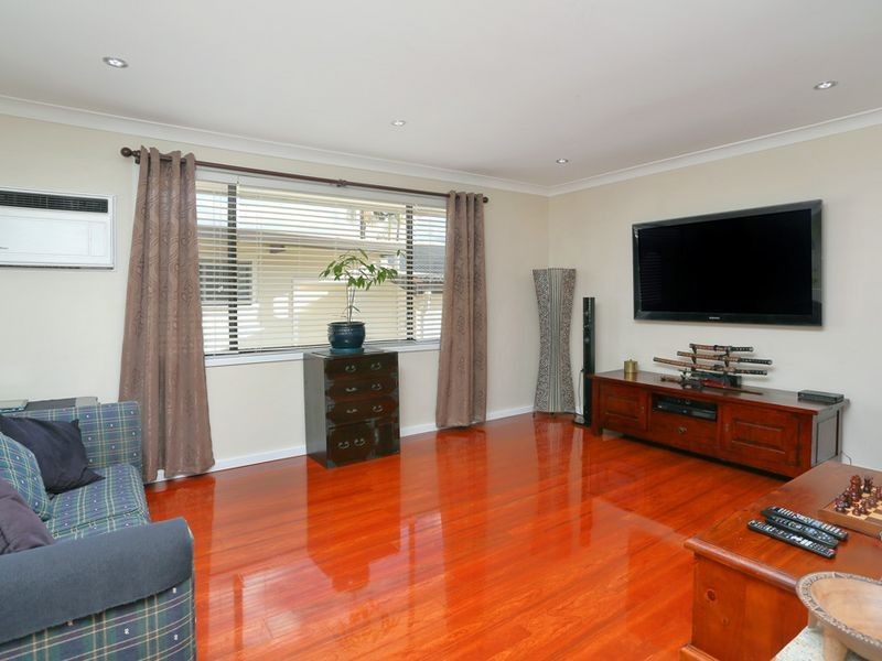 8 Shane Street, Colyton NSW 2760