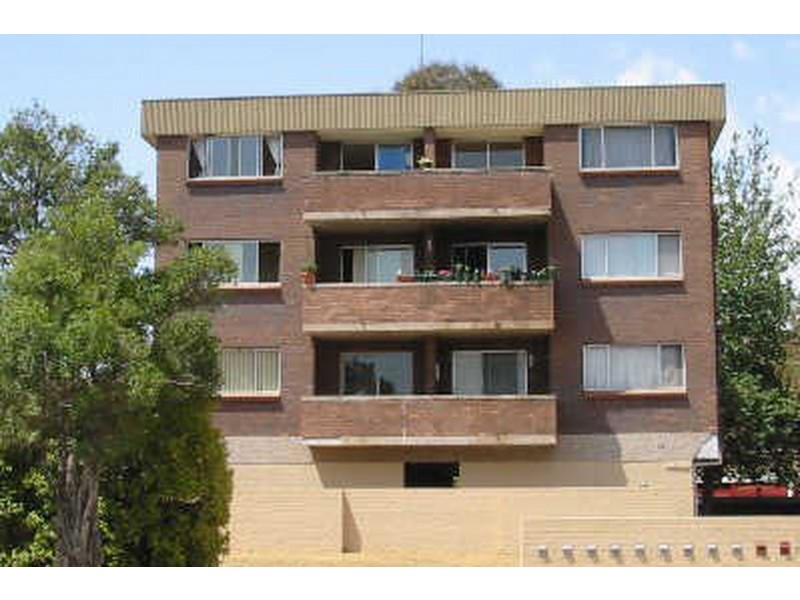 9/12 Sainsbury Street, St Marys NSW 2760