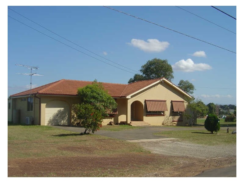 3 Gipps St, Claremont Meadows NSW 2747