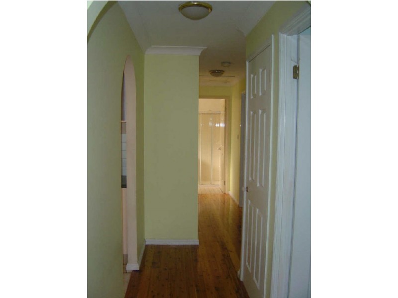 1 GEMSTONE WAY, Oakhurst NSW 2761