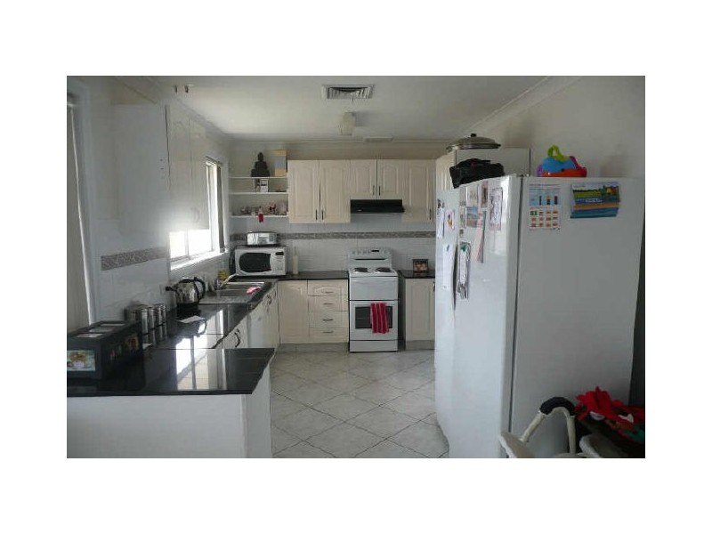 16 BALOG STREET, St Marys NSW 2760