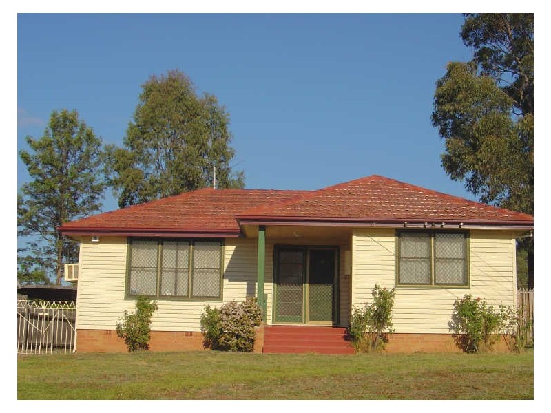 12 VINCENNES AVE, Tregear NSW 2770