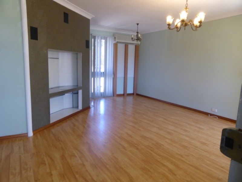 26 Willoughby Street, Colyton NSW 2760