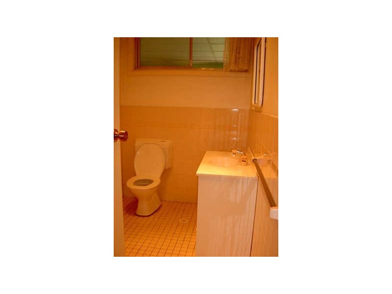 219 DESBOROUGH ROAD, St Marys NSW 2760