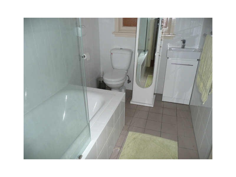 10 CHELTENHAM AVENUE, Cambridge Park NSW 2747