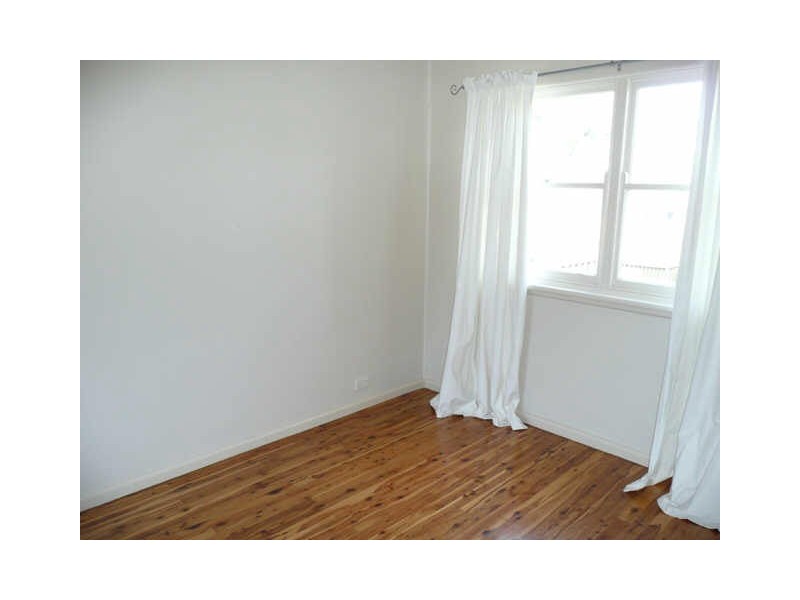 10 CHELTENHAM AVENUE, Cambridge Park NSW 2747