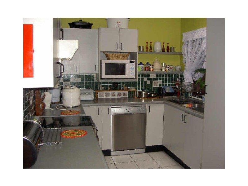 2 MENDANA STREET, Lethbridge Park NSW 2770