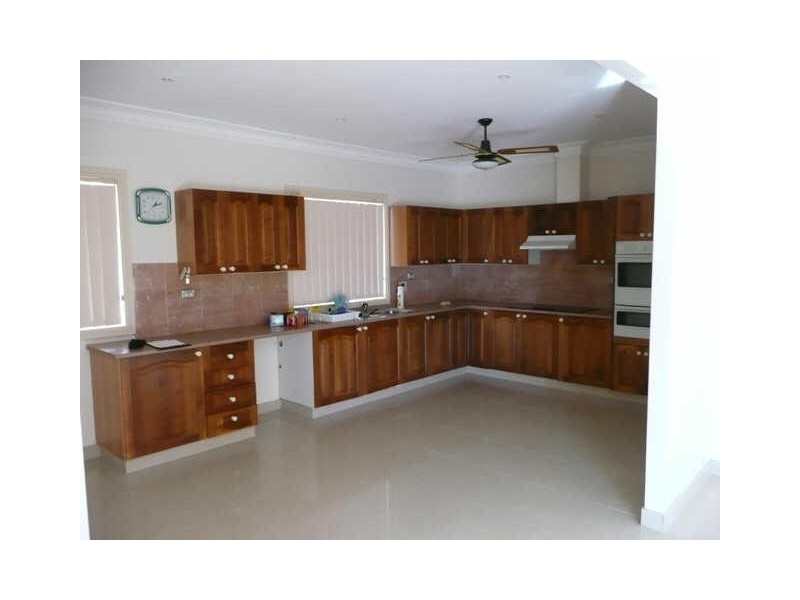 1/175 ADELAIDE STREET, Oxley Park NSW 2760