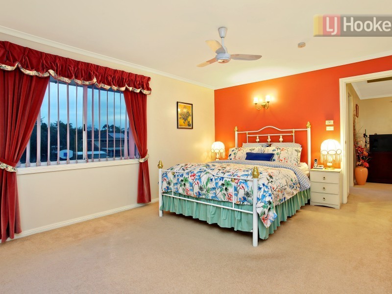 15 Forum Crescent, Baulkham Hills NSW 2153