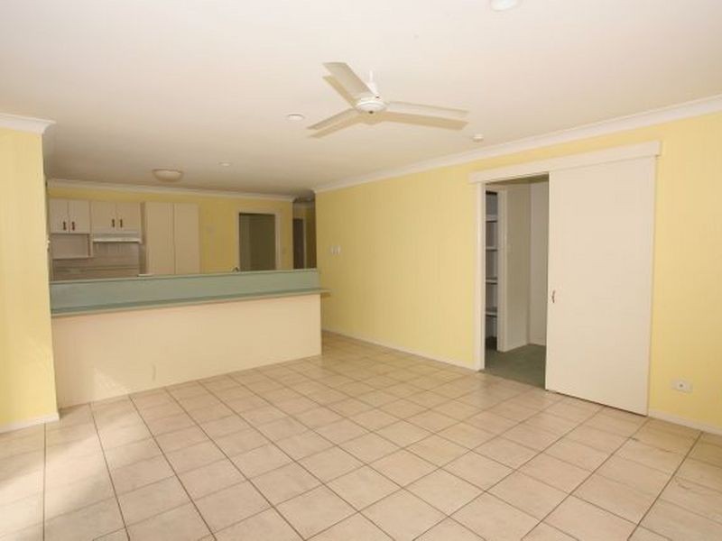 51 Collina Crescent, Forest Lake QLD 4078