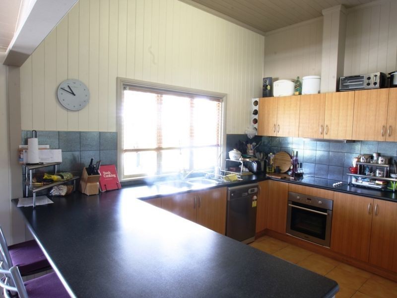 19 Omar Street, West Ipswich QLD 4305