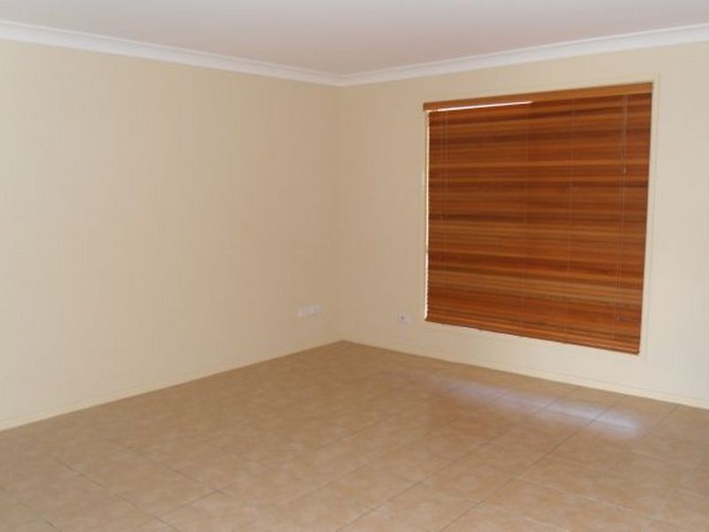 9 Guerin Court, Collingwood Park QLD 4301
