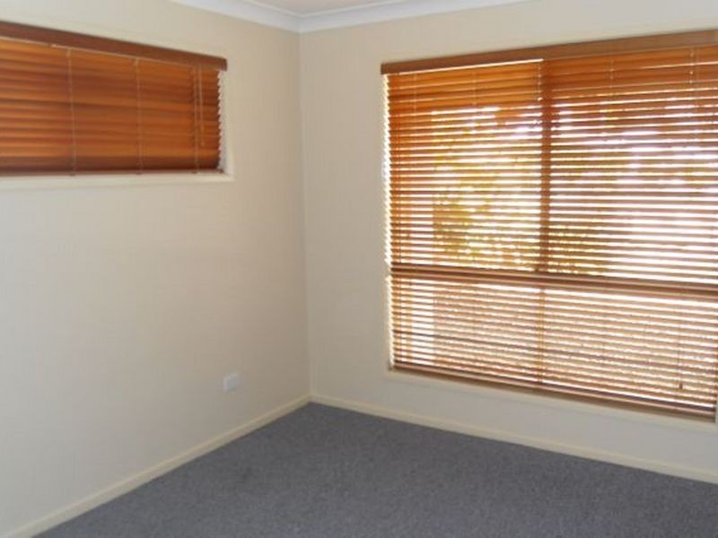 9 Guerin Court, Collingwood Park QLD 4301