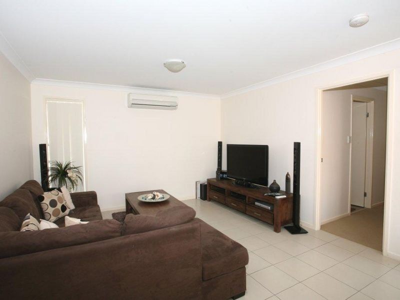 13 Freesia Close, Springfield Lakes QLD 4300