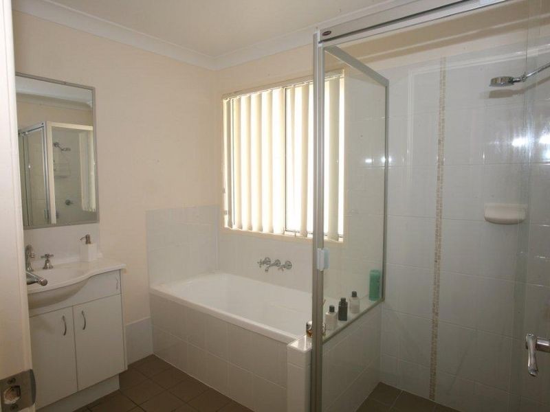 13 Freesia Close, Springfield Lakes QLD 4300