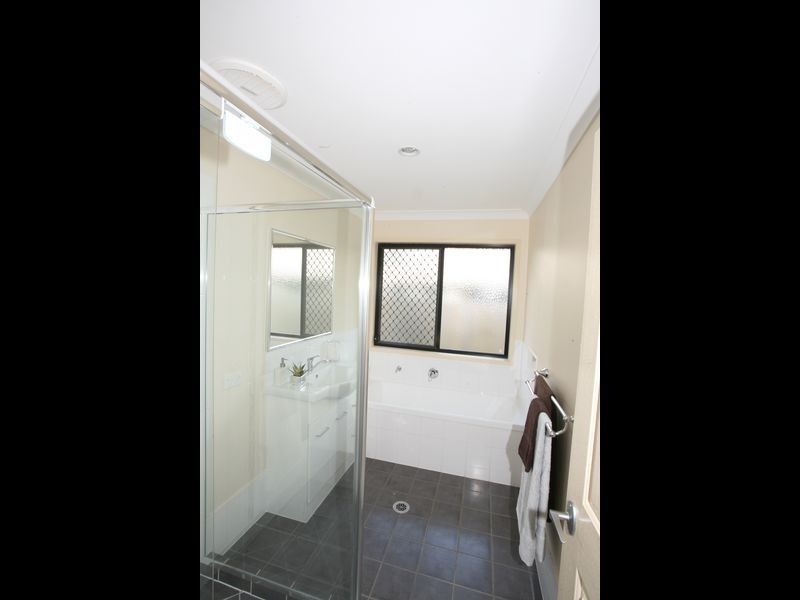 20 Patsy Crescent, Redbank Plains QLD 4301
