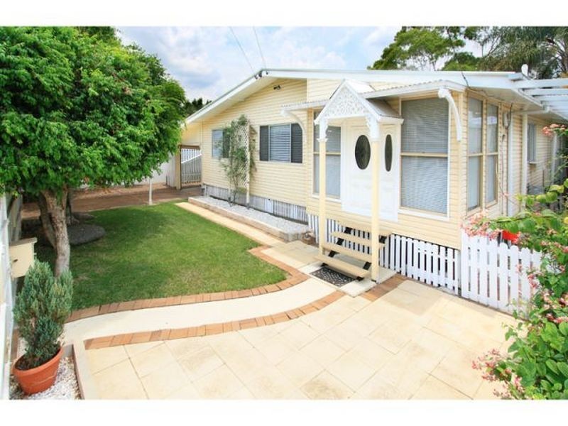 247 Whitehill Road, Raceview QLD 4305