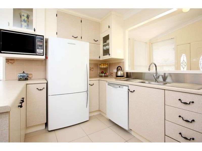 247 Whitehill Road, Raceview QLD 4305