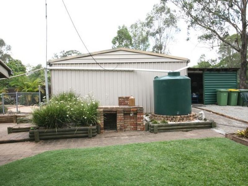 216 Jones Road, Bellbird Park QLD 4300