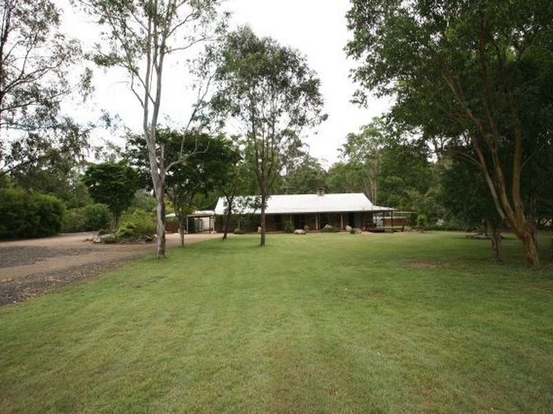 216 Jones Road, Bellbird Park QLD 4300