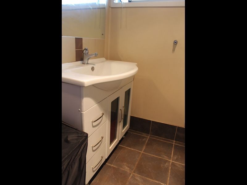 122 Old Ipswich Road, Riverview QLD 4303