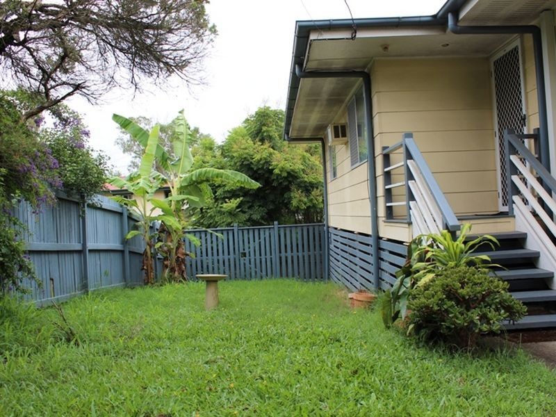 122 Old Ipswich Road, Riverview QLD 4303