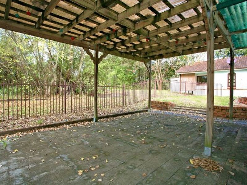 300 Redbank Plains Road, Bellbird Park QLD 4300