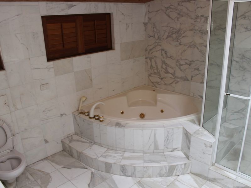 118 Jacaranda Street, North Booval QLD 4304