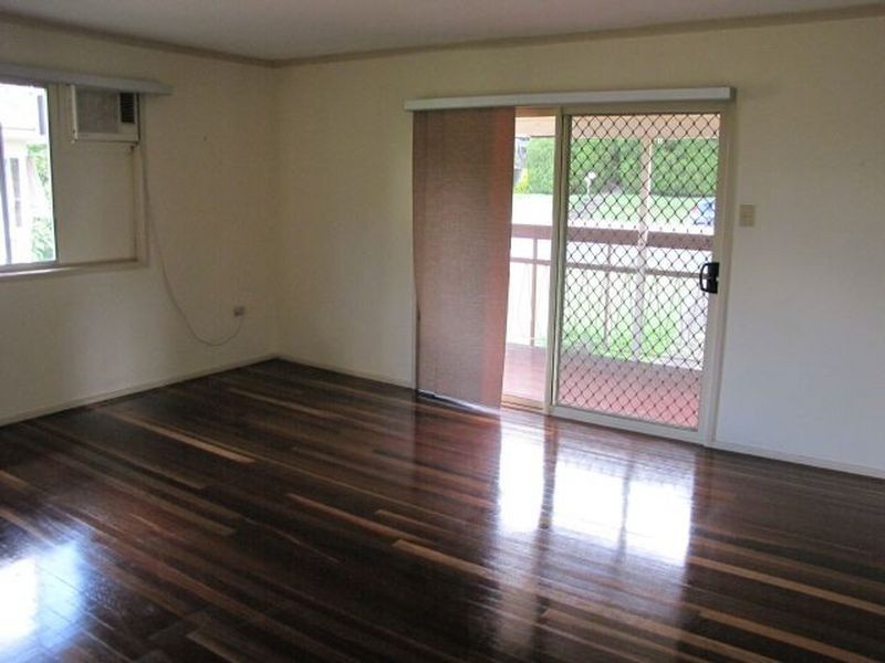 13 Paten Street, North Ipswich QLD 4305