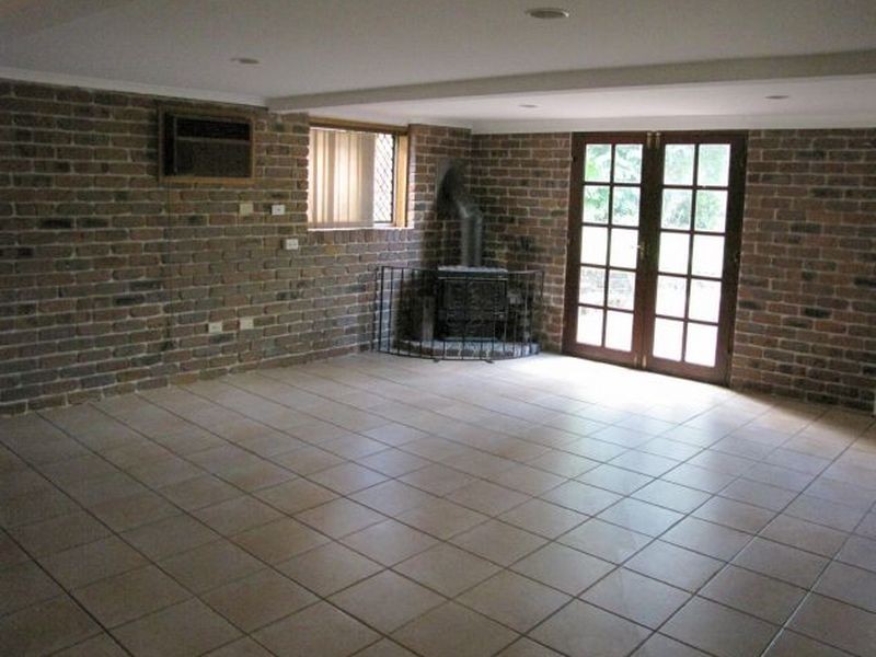 13 Paten Street, North Ipswich QLD 4305