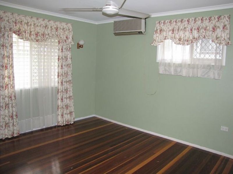 13 Paten Street, North Ipswich QLD 4305