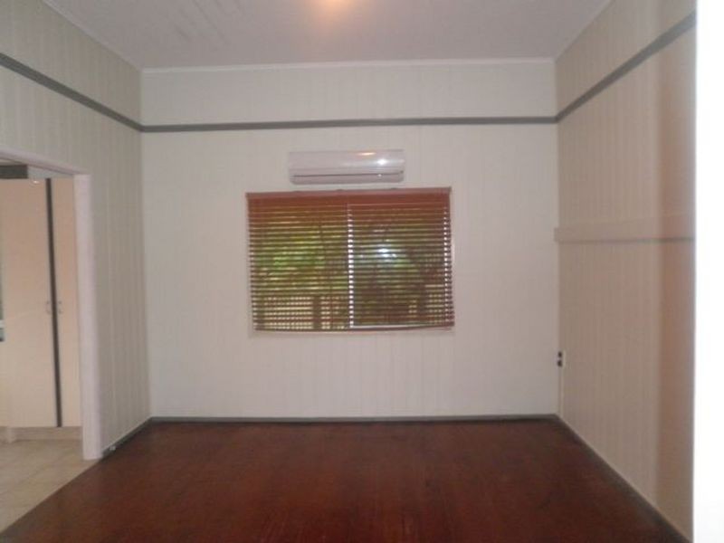 119 Woodend Road, Woodend QLD 4305