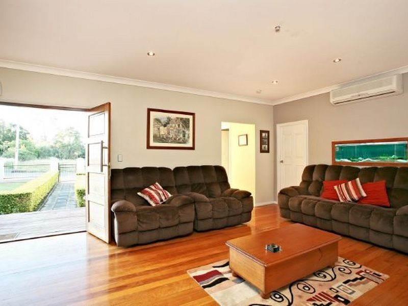 5 Harry Street, Bellbird Park QLD 4300