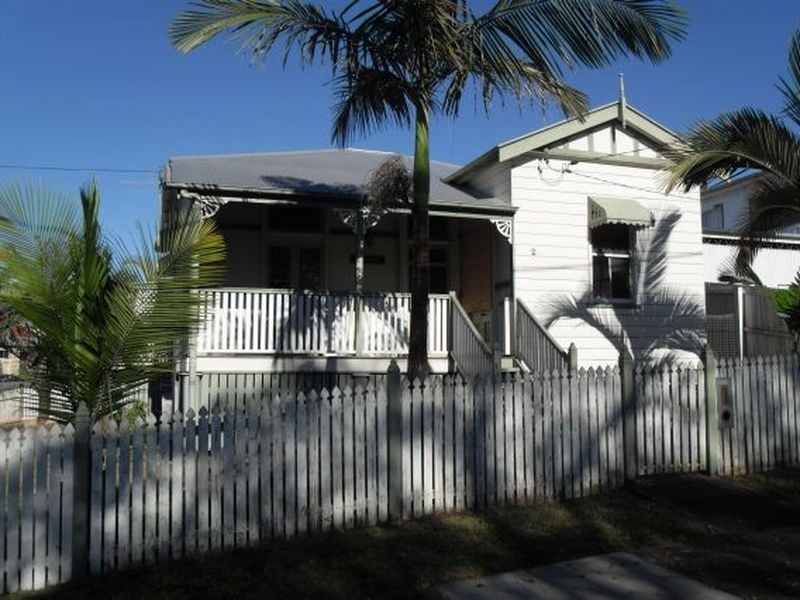 2 Mary Street, Woodend QLD 4305