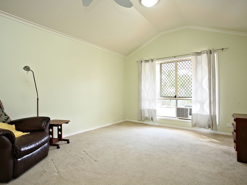 175 Cedar Road, Redbank Plains QLD 4301