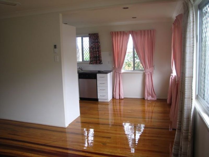 71 Woogaroo Street, Goodna QLD 4300