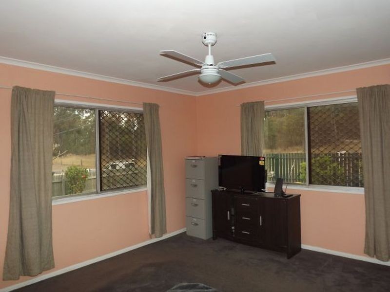 110 Old Ipswich Road, Riverview QLD 4303