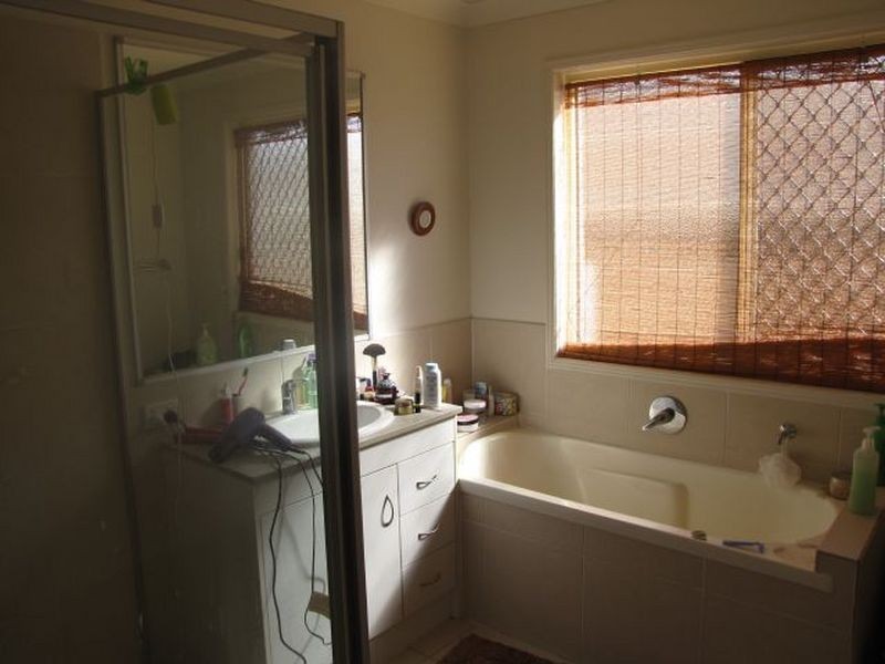 31 Jonic Drive, Goodna QLD 4300