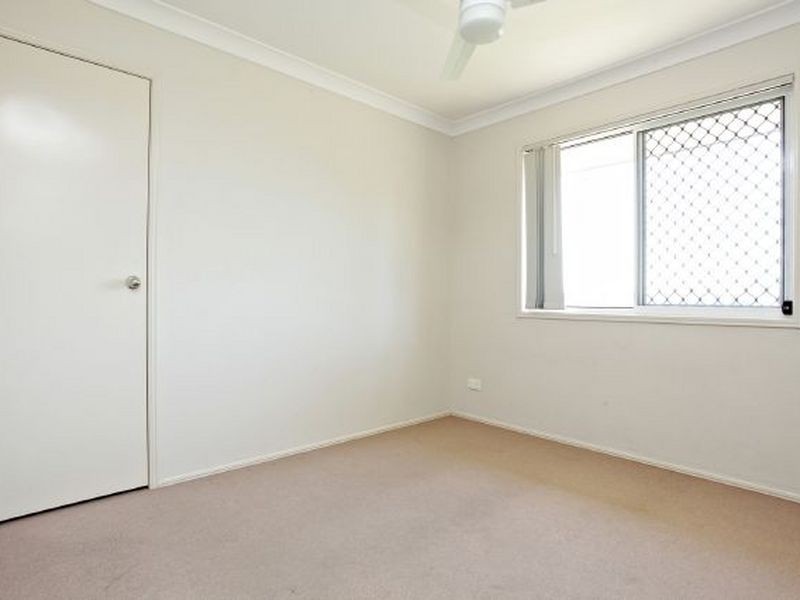 2 Demmers Court, Goodna QLD 4300