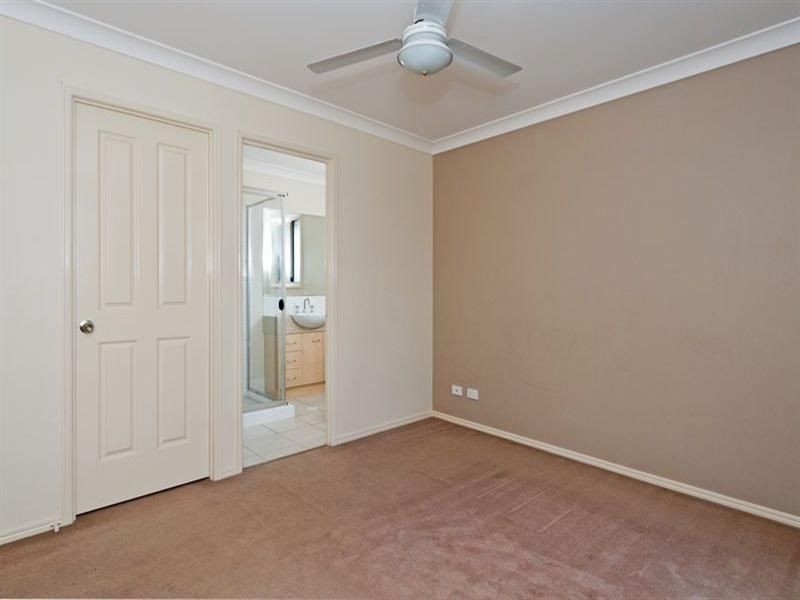 11 Somerwil Crescent, Bellbird Park QLD 4300