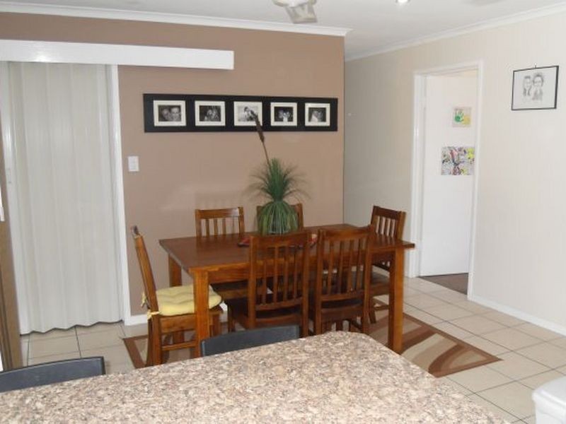 4 Gibbs Avenue, Collingwood Park QLD 4301